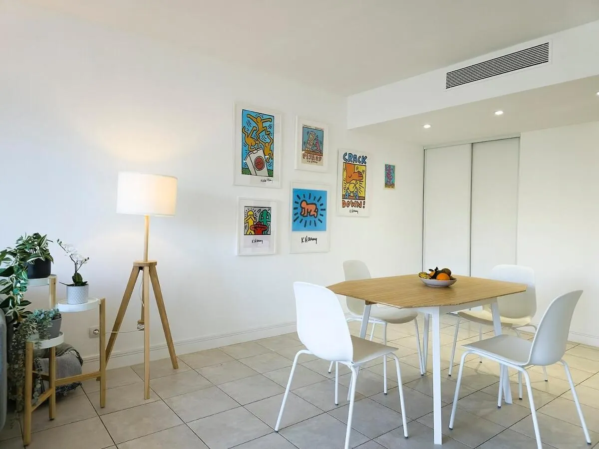 Apartment A022 Chic Cannes Flat Balcony Parking France