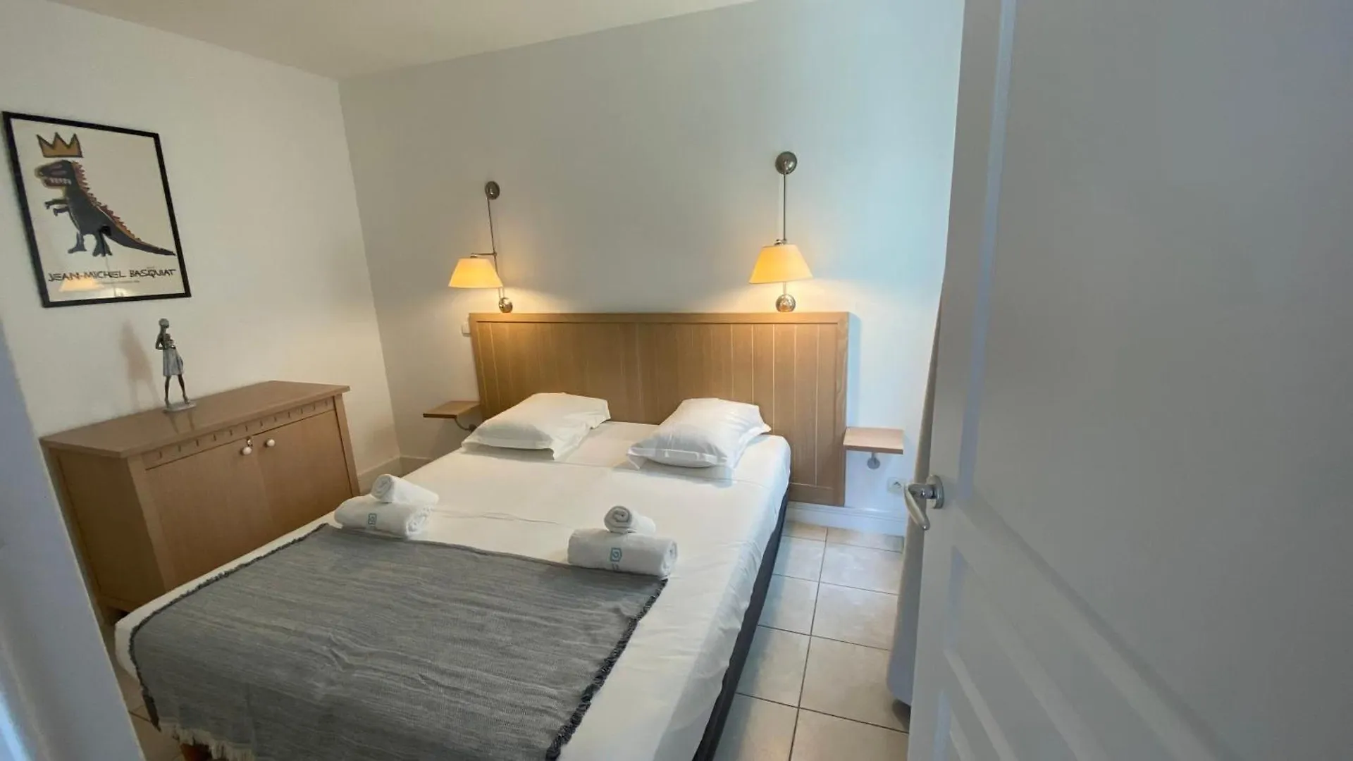 Apartment A022 Chic Cannes Flat Balcony Parking